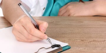 Wynagrodzenie za zwolnienie lekarskie.